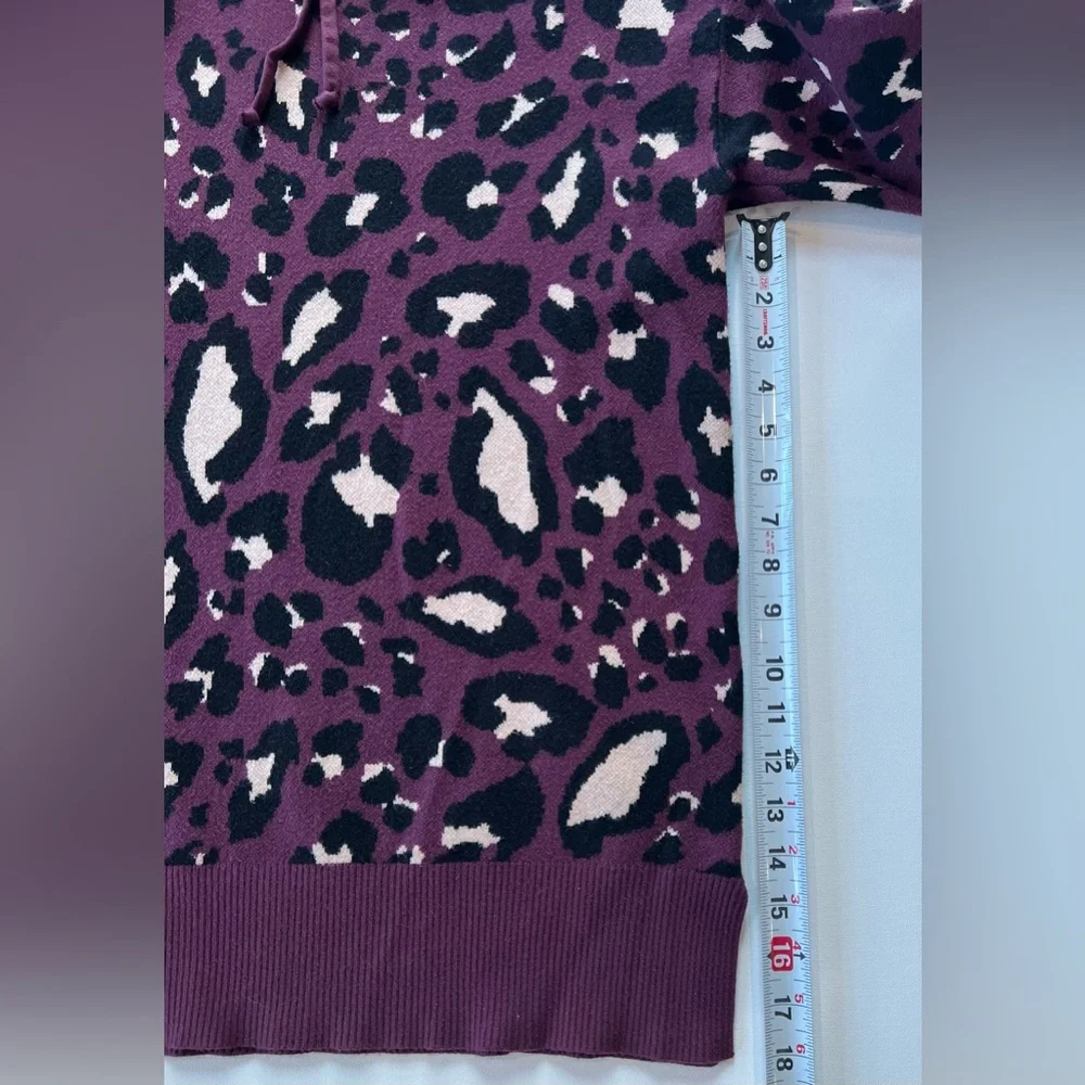 Lou & Grey Purple Cream Black Leopard Animal Print Hood - Picture 7 of 15